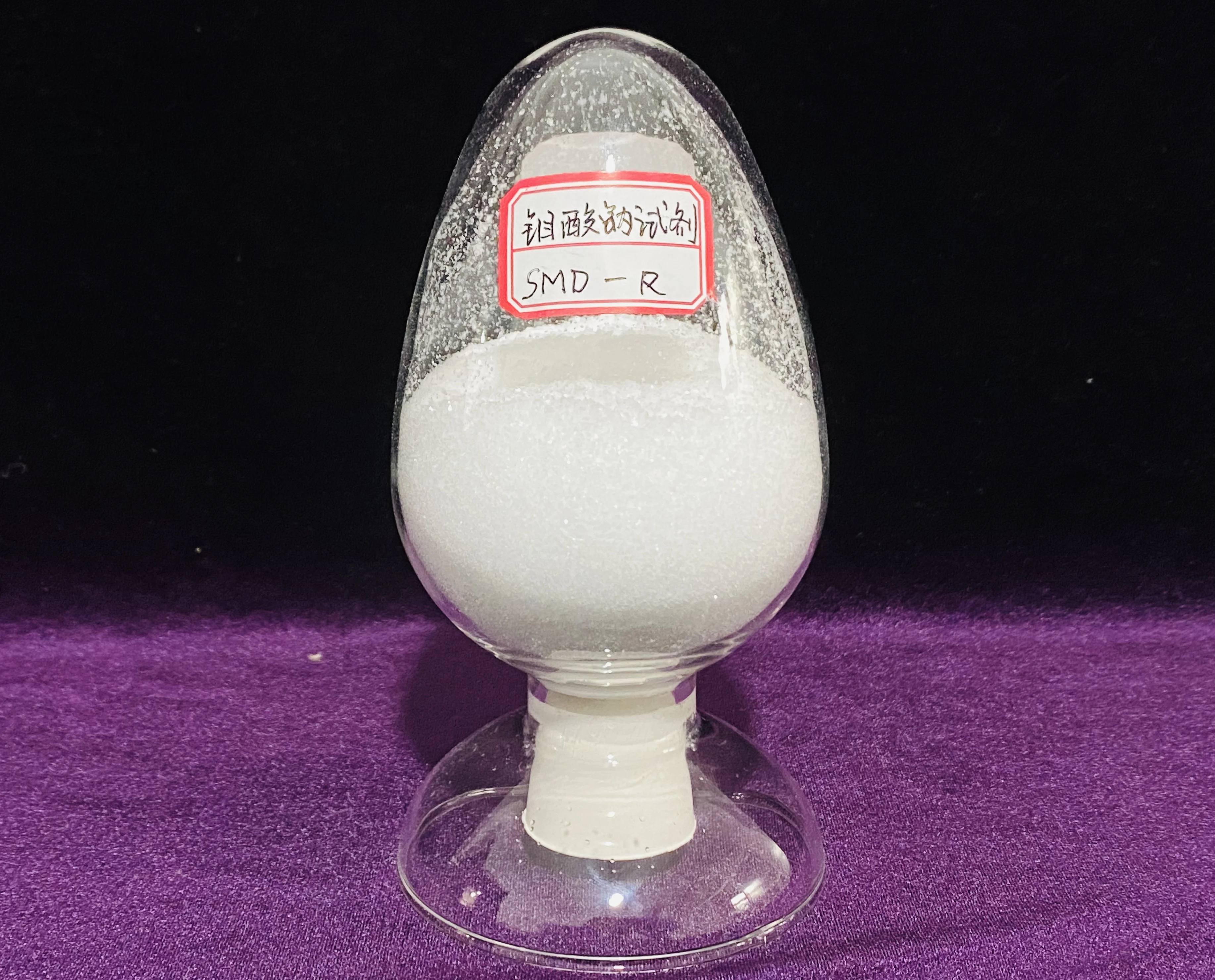 Factory supply High purity Sodium Molybdate Reagent (SM-R) 99% Min  CAS7631-95-0    Na2MoO4 EINECS231-551-7