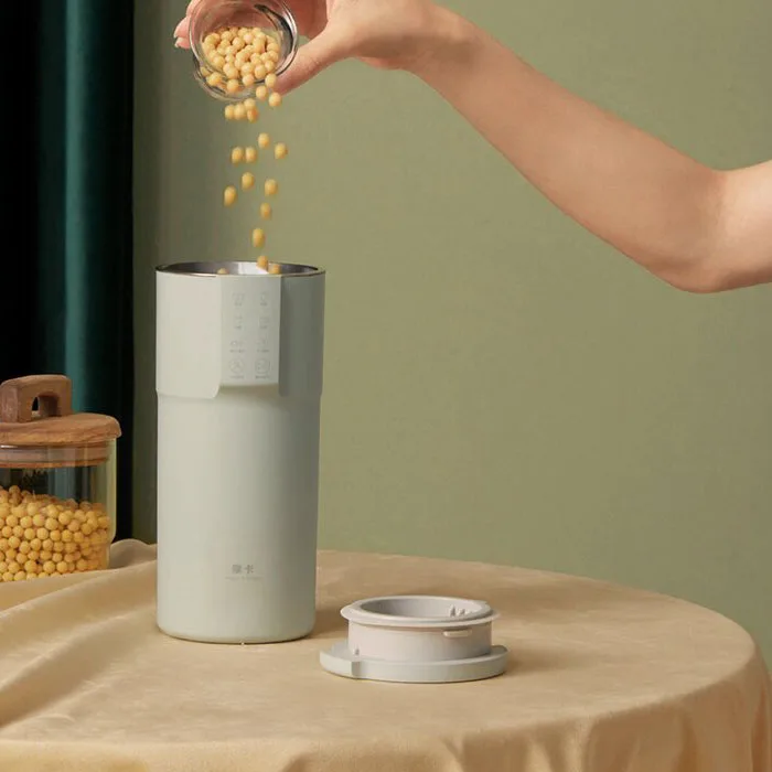 Factory Supply Smart 300ml Household Portable SoyMilk Maker Small Blender