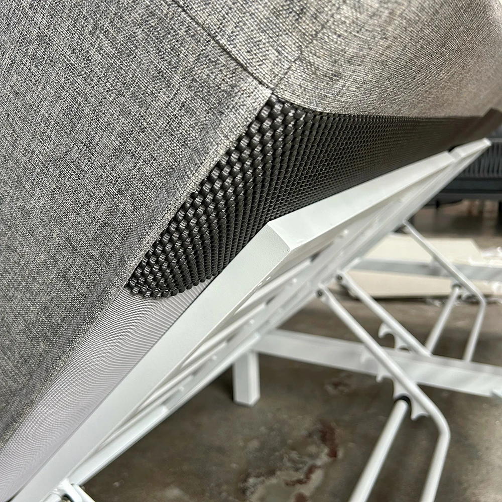 Luxury Customizable Patio Aluminum Daybeds With Canopy Double Aluminum Canopy-Bed With Cushion