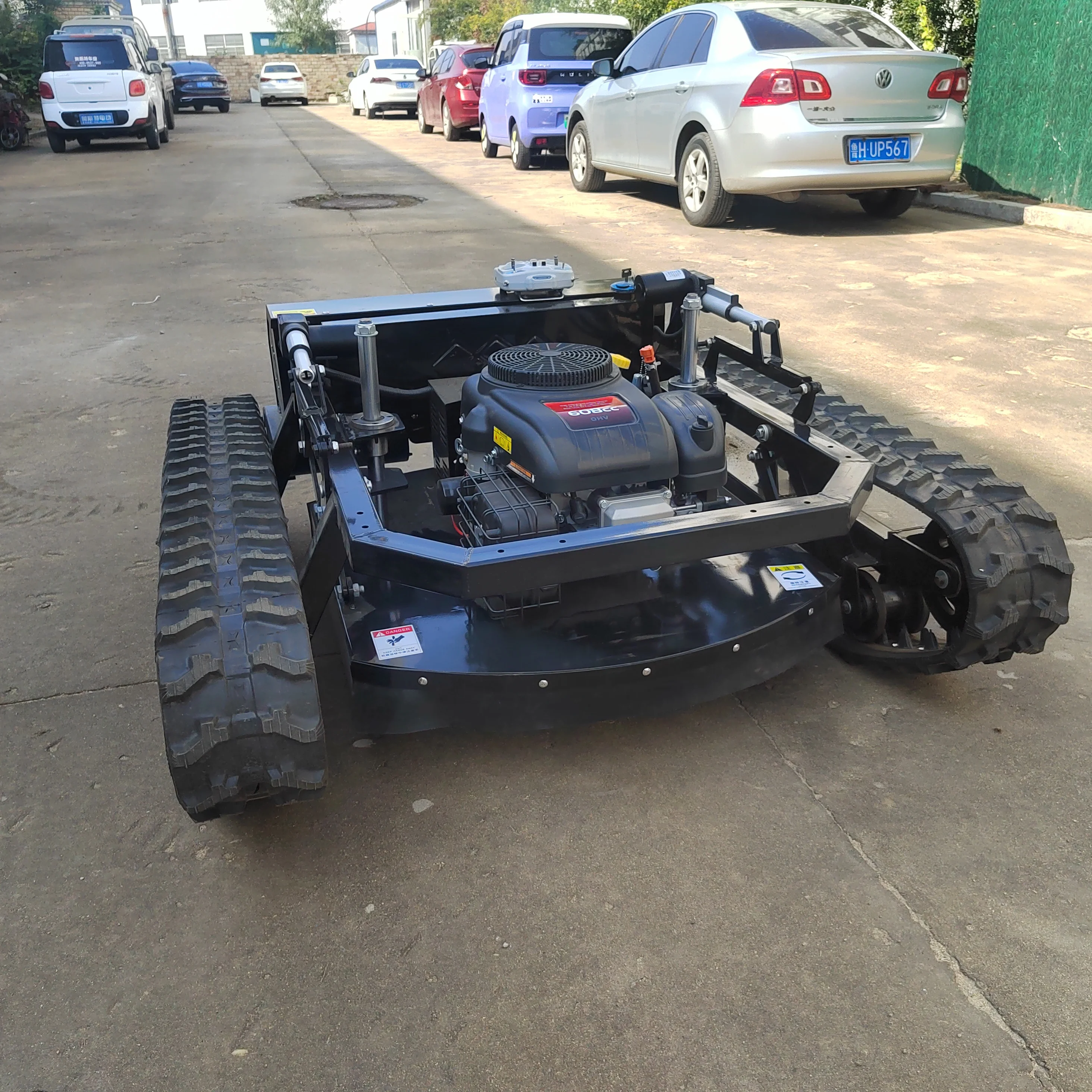 Lawn automatic remote control mower Gasoline flail mower Farm orchard weeder
