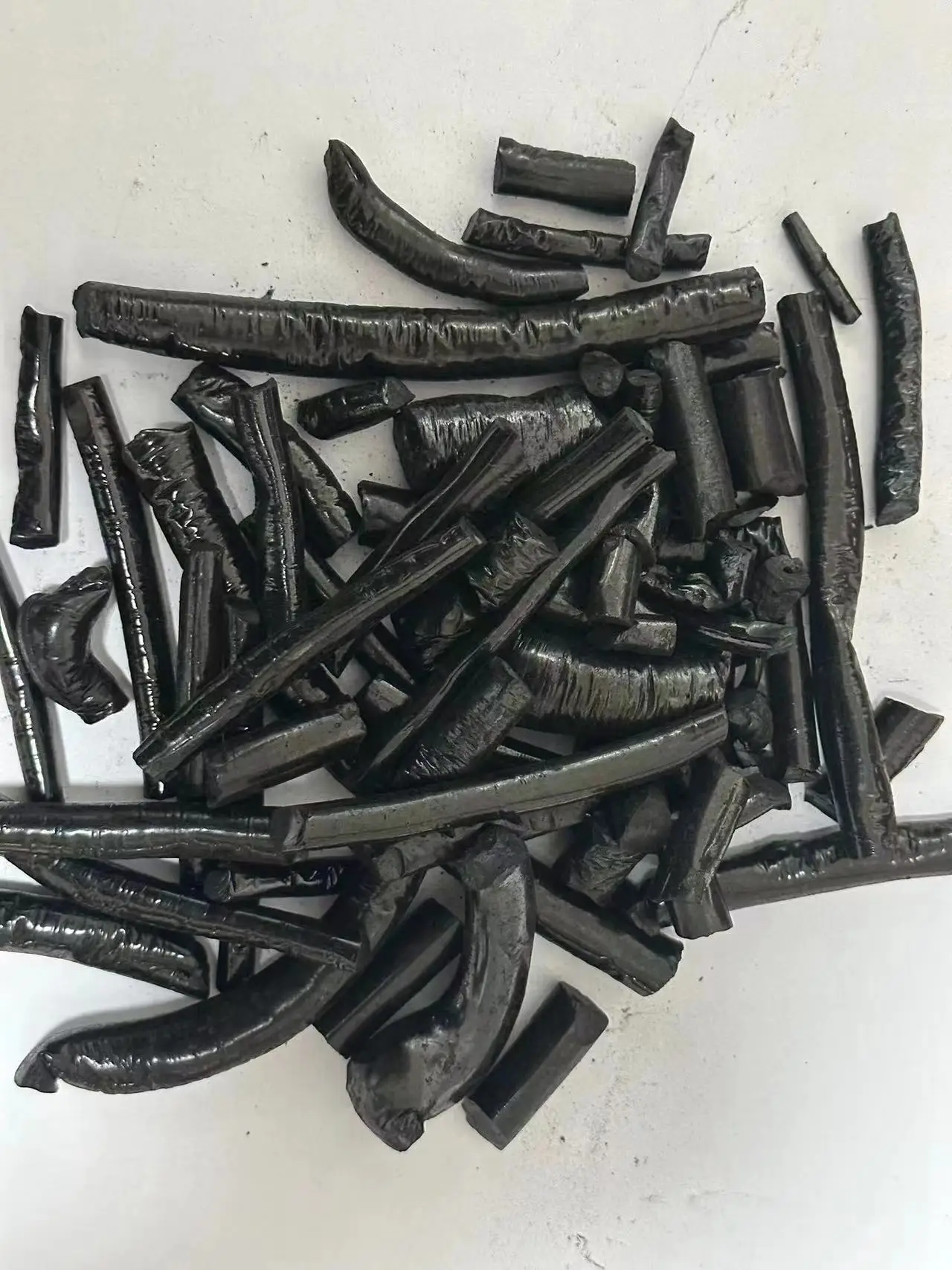 Factory Price Low-Temperature Hard Pitch Bitumen Asphalt, Coal Tar Pitch Powder, MID-Temperature Coal Tar Pitch