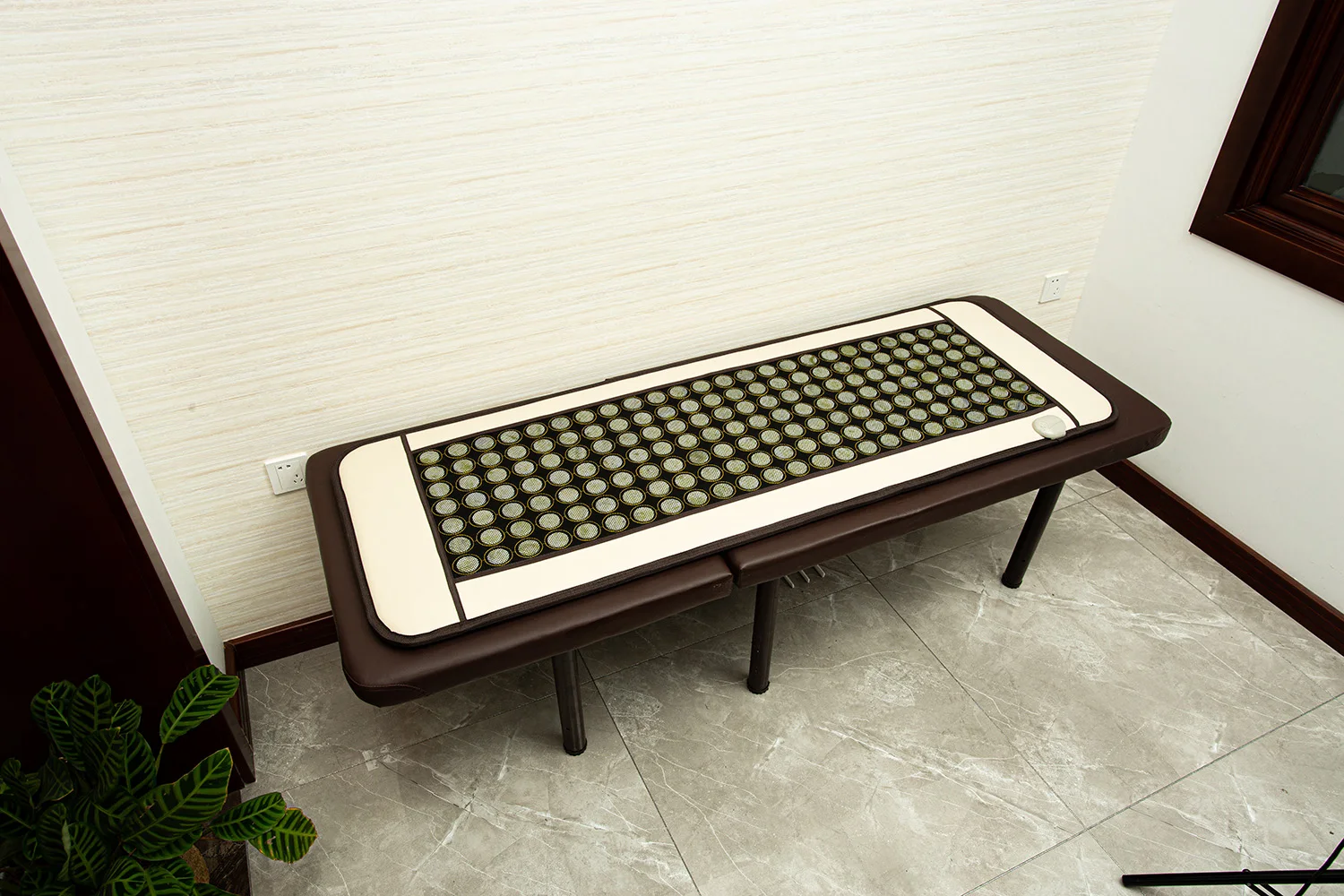Quality jade mattress and sofa cushion with built-in controller are reasonably priced