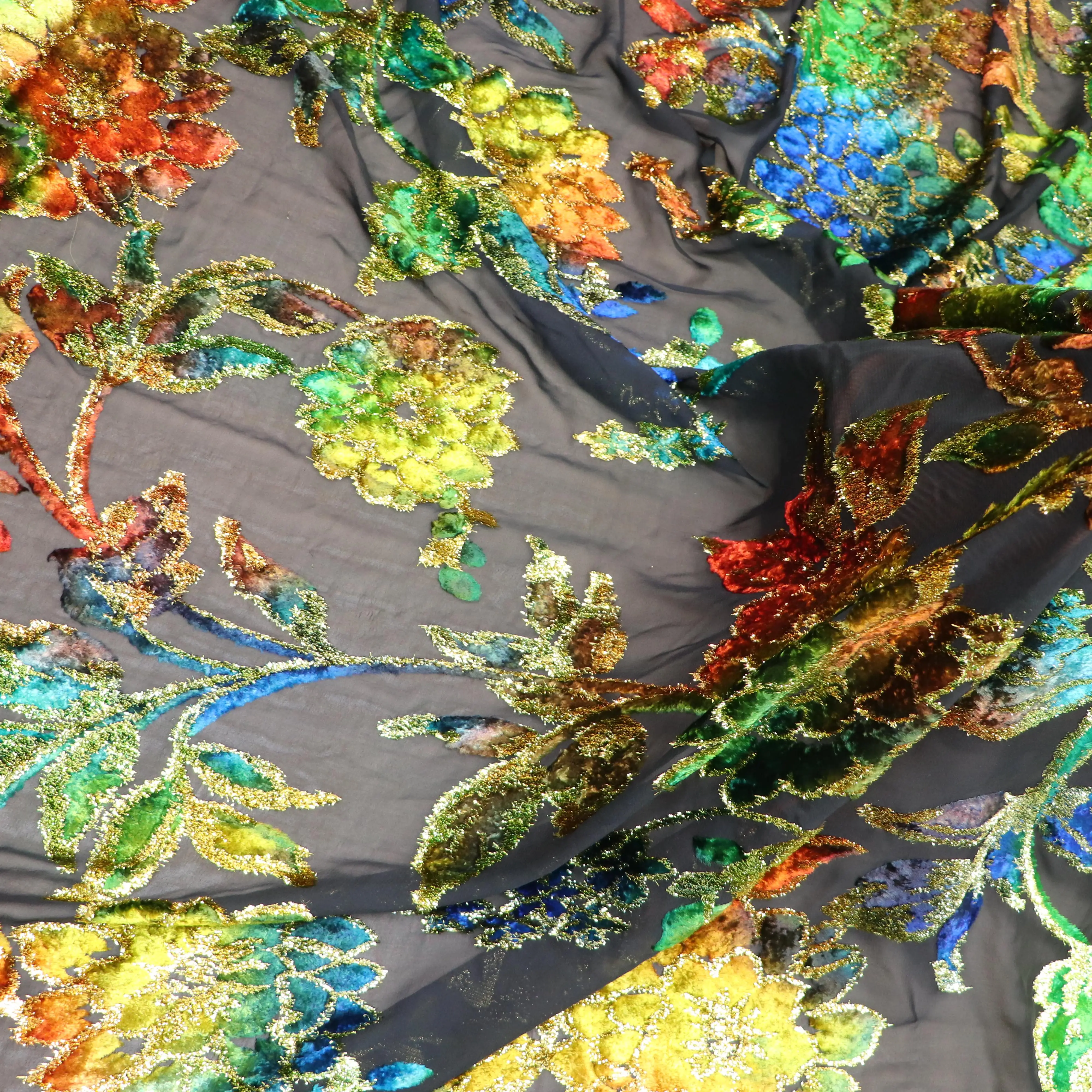 Metallic Yarn Jacquard Velvet Fabric Wholesale Nylon Spandex Dubai Dirac Somali Lurexwoman Clothing Fabrics For Dress