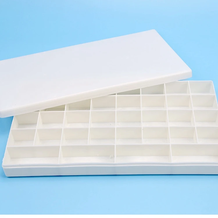 LOW MOQ wholesale custom 18/24/36 grids square plastic PP/PS paint palette box color palette box for kids students
