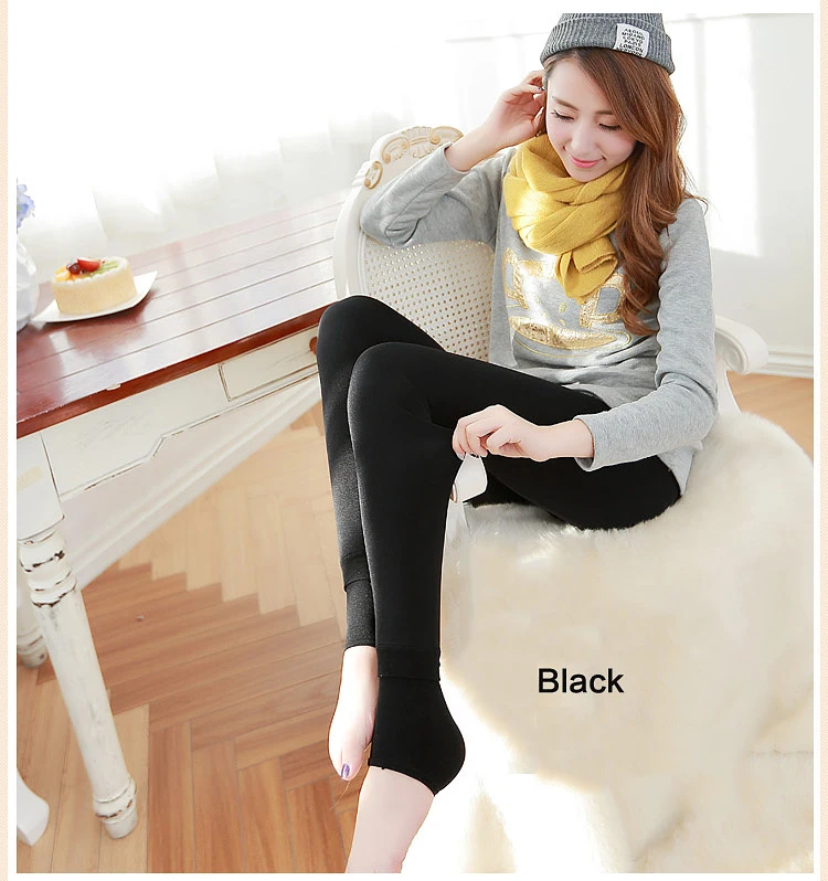 Женские брюки черные облегающие эластичные теплые леггинсы зимние с бархатной подкладкой