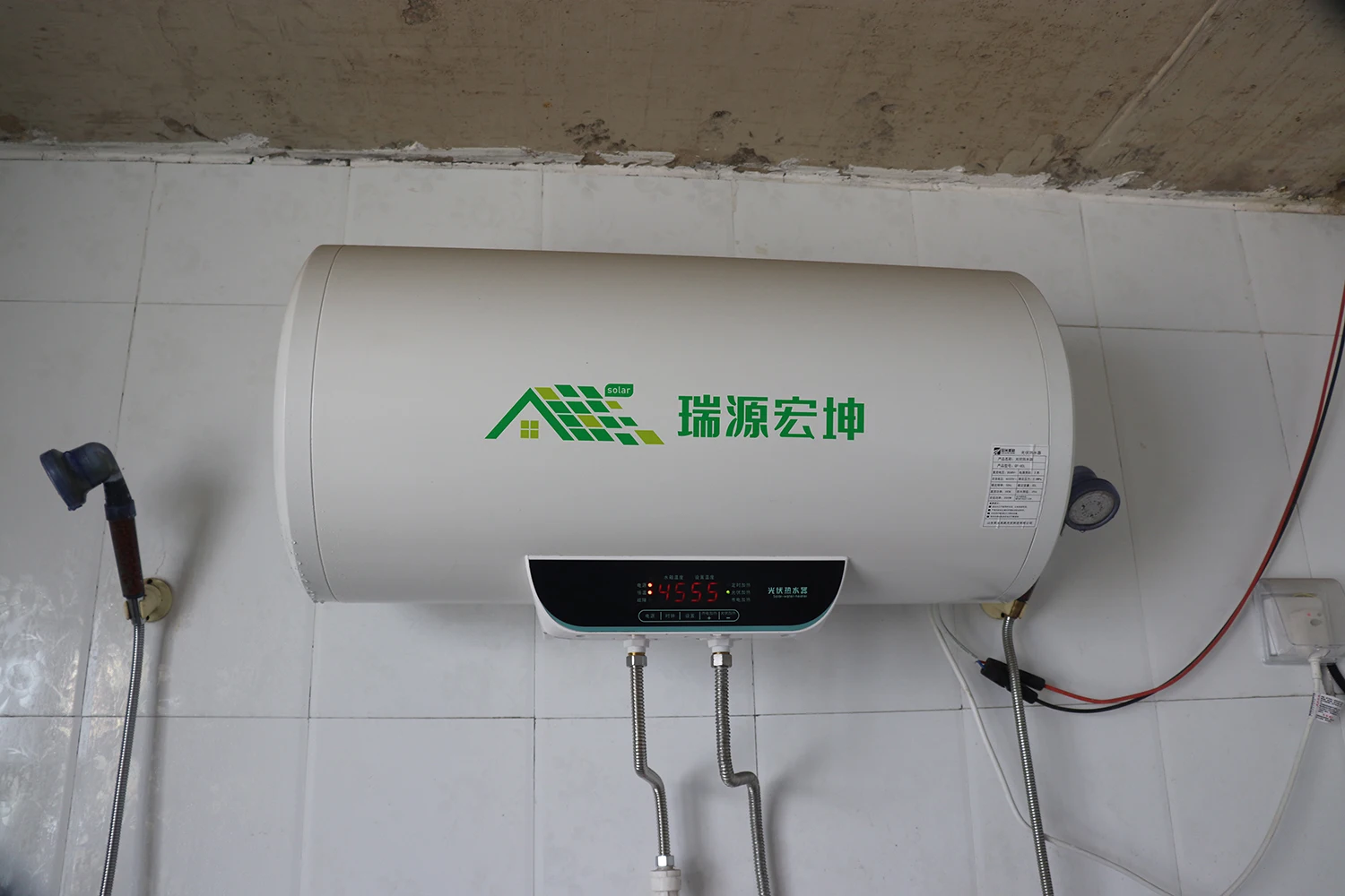 80L-300L Solar Water Heater with Solar Heat Pipe Solar Water Heater Solar Energy Photovoltaic Water Heater