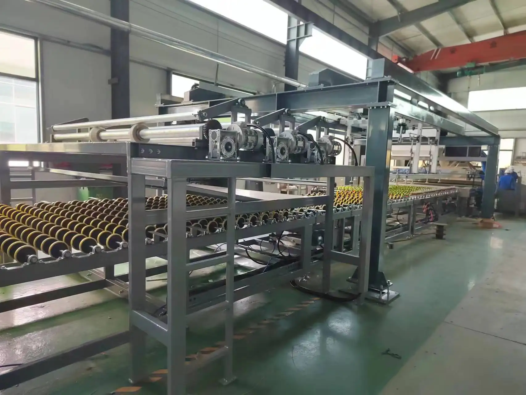 High Efficiency, Lower Noise and Communication Function Full Automatic Laminated Glass Production Line