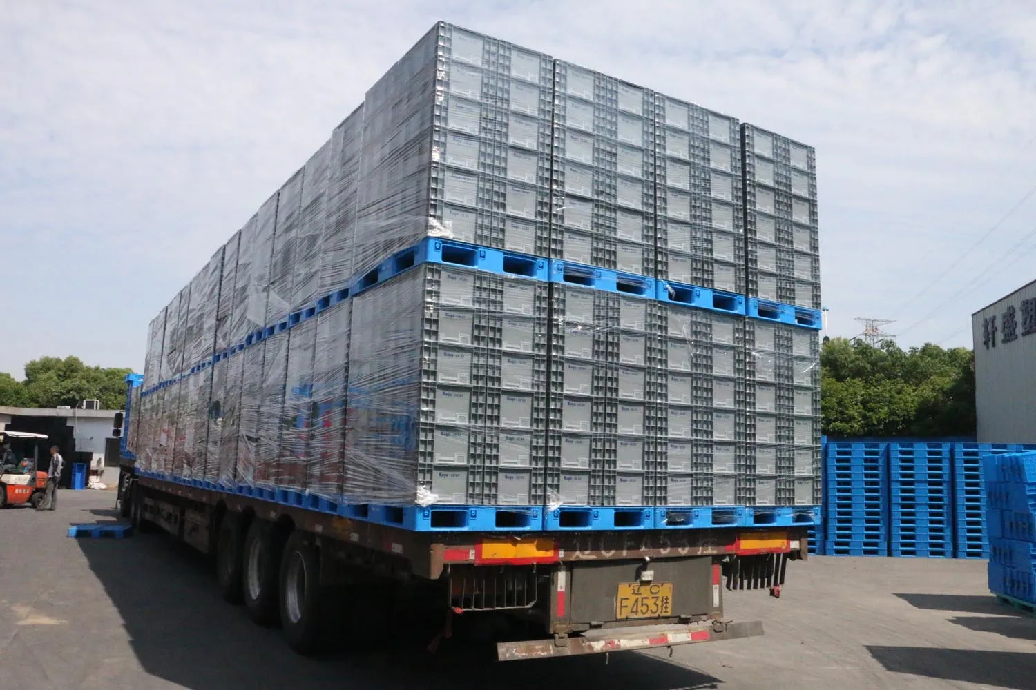 NEXARA Light Weight Recycle Material 1208 1200*800*135mm Grid Surface Field Euro Plastic Pallet for Logistic Turnover
