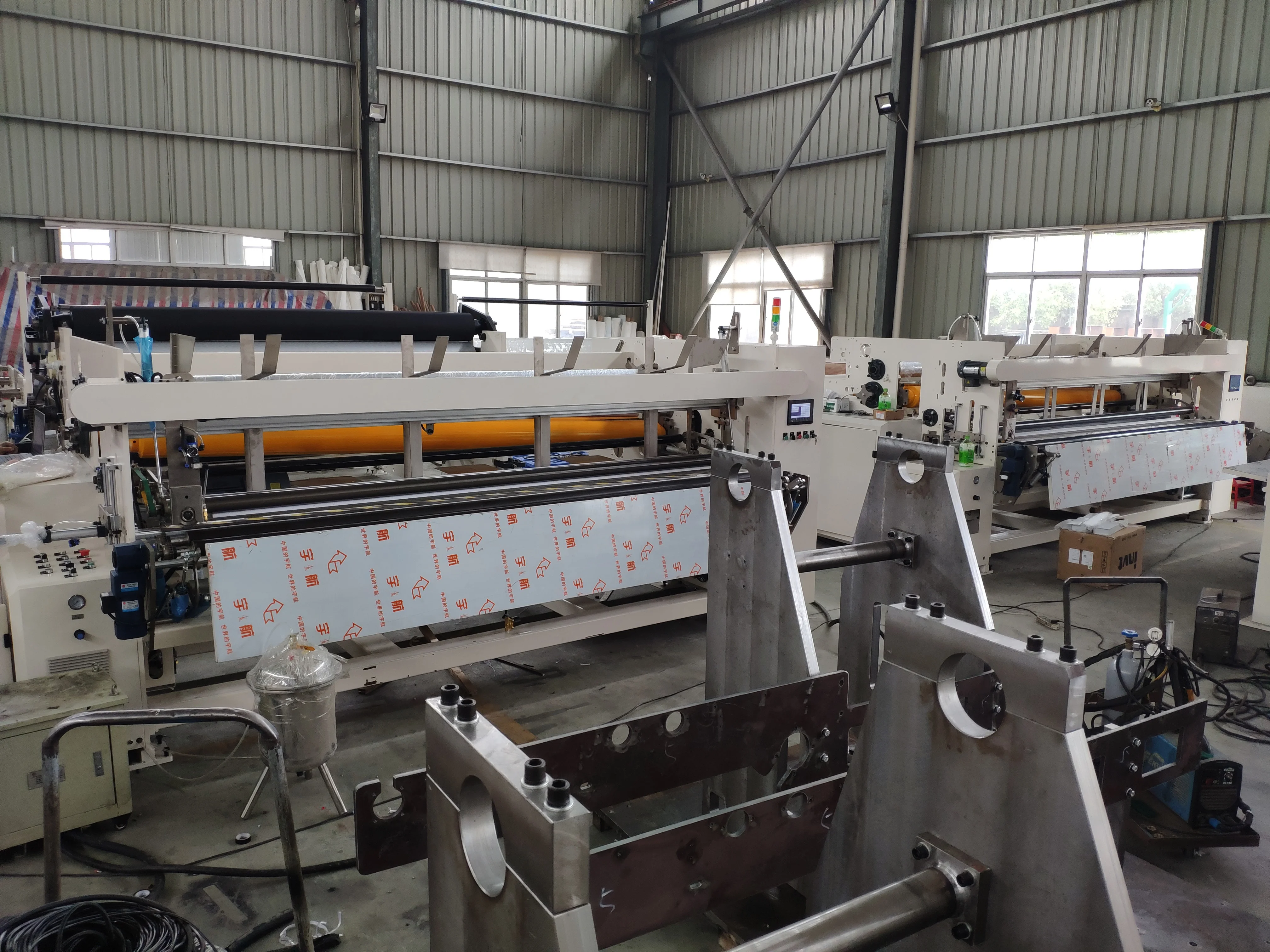 Full automatic toilet paper converting equipment making machine