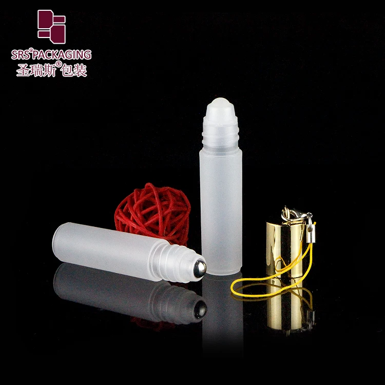 Empty Wholesale 5ml Plastic Roll On Bottle With Hook Portable Keychain Perfume Empty Bottle