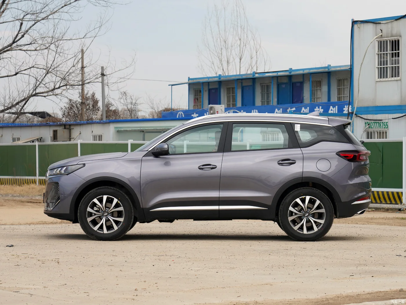 Hot selling 2024 CHERY Tiggo 7 pro PLUS compact SUV 1.5T+9 CVT/1.6T+7 DCT High quality fuel vehicle