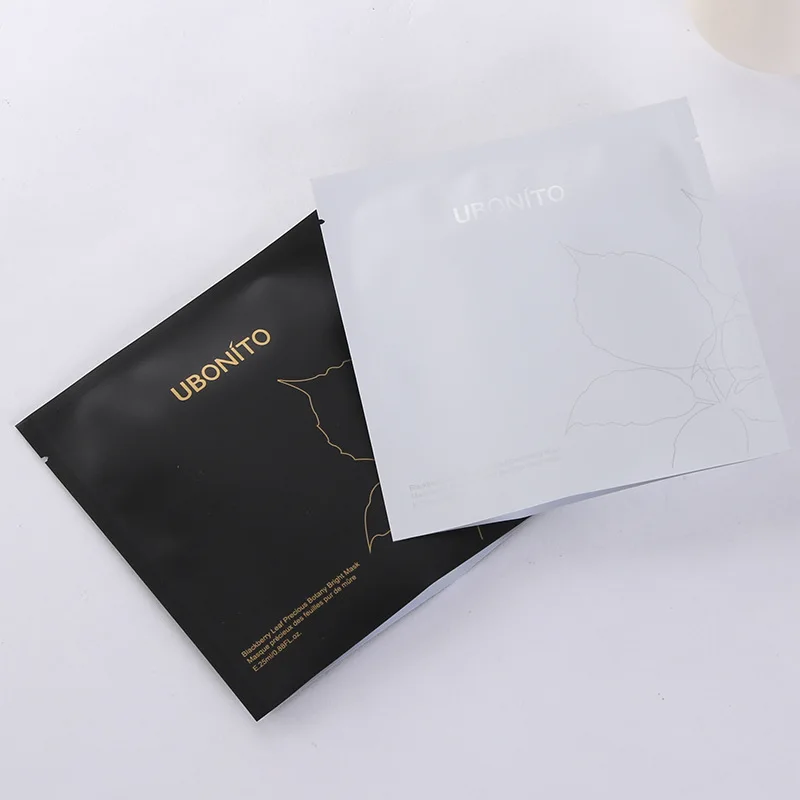 Low MOQ Glossy Finish Smell Proof Patch Foiled Heat Self Flat Pouch Mylar Foil Packaging Customized 3 Side Seal Flat Bag Sachet