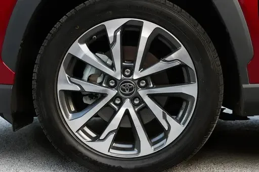 Цена на акции автомобилей toyota corolla 2023 hibride 2.0L Pioneer компактный внедорожник бензиновый автомобиль Гибридный кросс 2024