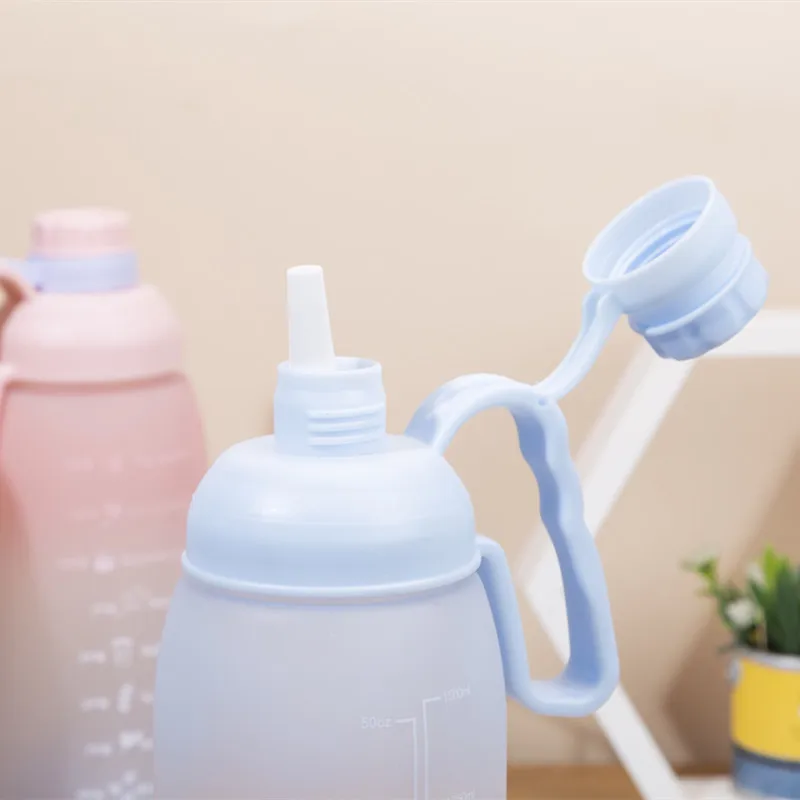 2021 New Arrival Large 1800ml Leakproof sport Tritan Bpa Free Motivational Water Bottle With Time Marker & Straw