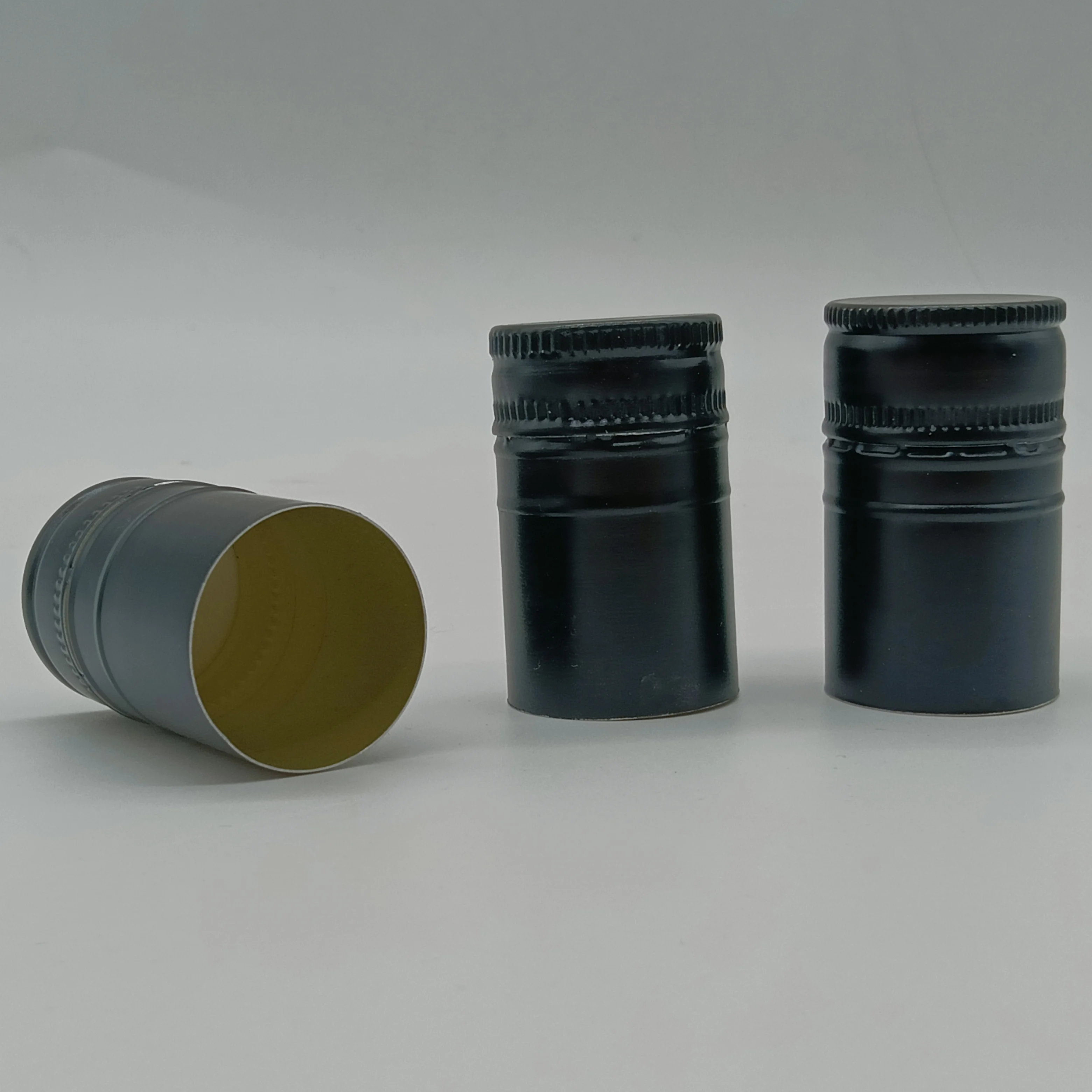 Hot sale embossing milling  vodka whisky wine foil  beer liquor aluminum bottle caps in China with factory price