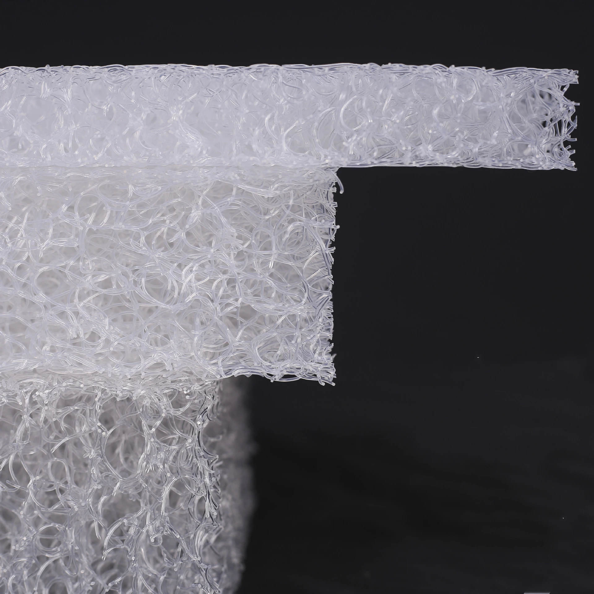 Imported 4D polymer POE air fiber made of cushion / mattresses Breathable high elasticity pillow insert Cushion filling material