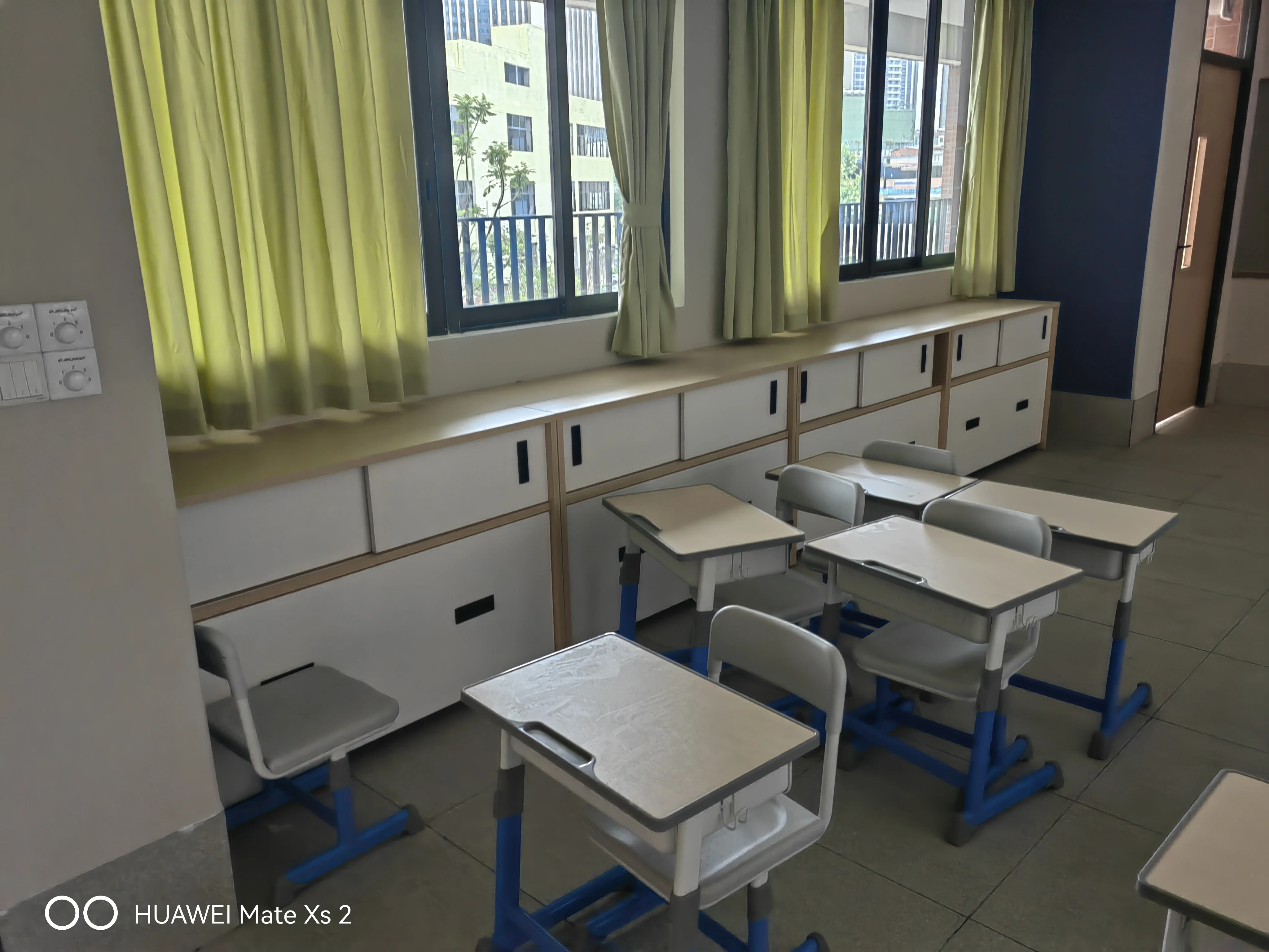 High Quality Control Custom 3D Wooden Cabinet Fixtures For Bookshop Display And School Library