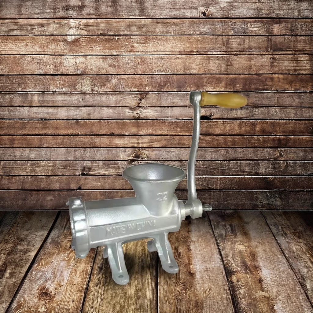 Best Quality 12 Cast Iron Manual Meat Grinder Mini Handheld Metal Grinder for Household Use