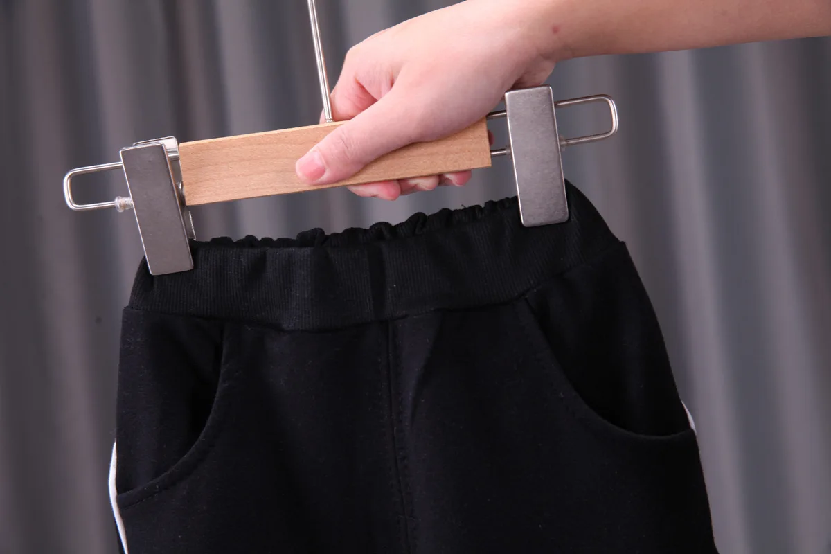 2024 New Baby Boys Casual Autumn and Spring Suit Solid Style Two-Piece Set with Short Sleeves