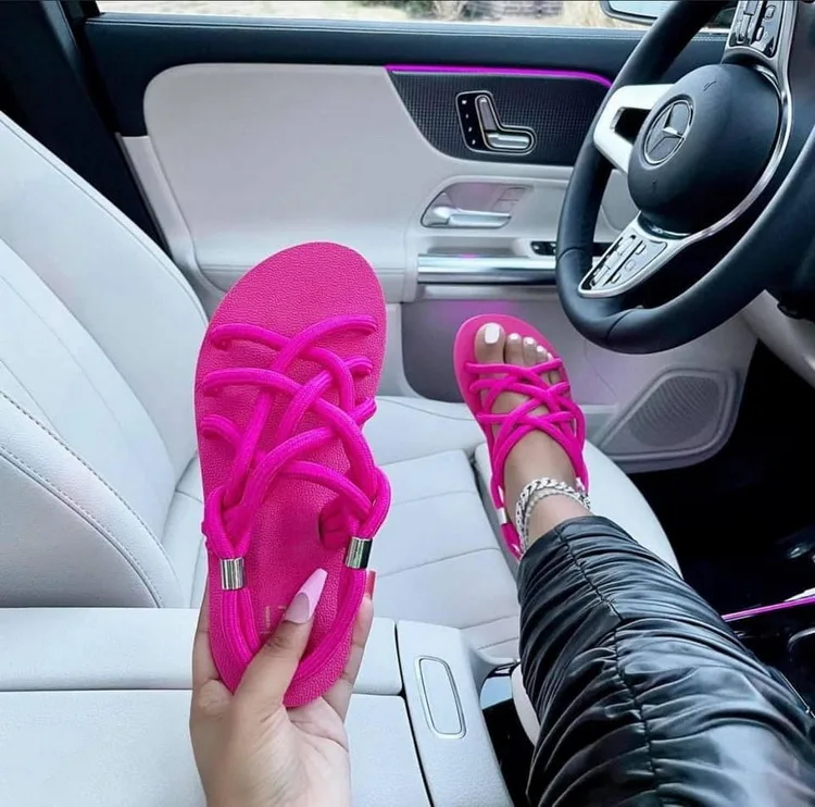 women's sandals (7).jpg