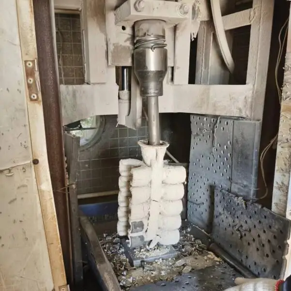 Dusheng Customized Casting Clamp frameless glass rails fence spigot clamp side mount glass spigot