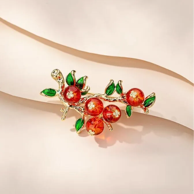 Jewelry Arrival Brooch Trendy Vintage Delicate Personality Persimmon Brooch High-end Coat Pin For Women
