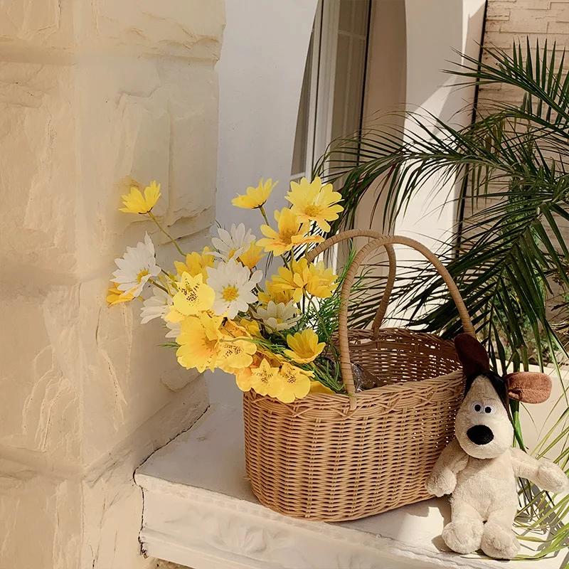 Hot sale: Artificial daisy chamomile flower arrangement - autumn decoration for living room