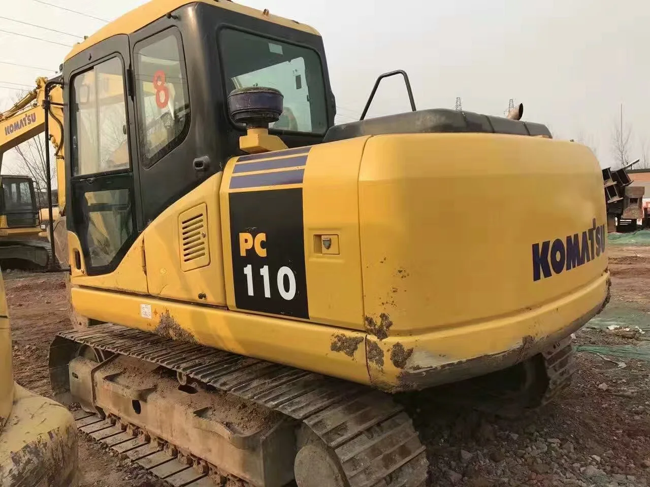 Низкая цена оригинальный японский Подержанный komatsu110-7 11-тонный гусеничный экскаватор