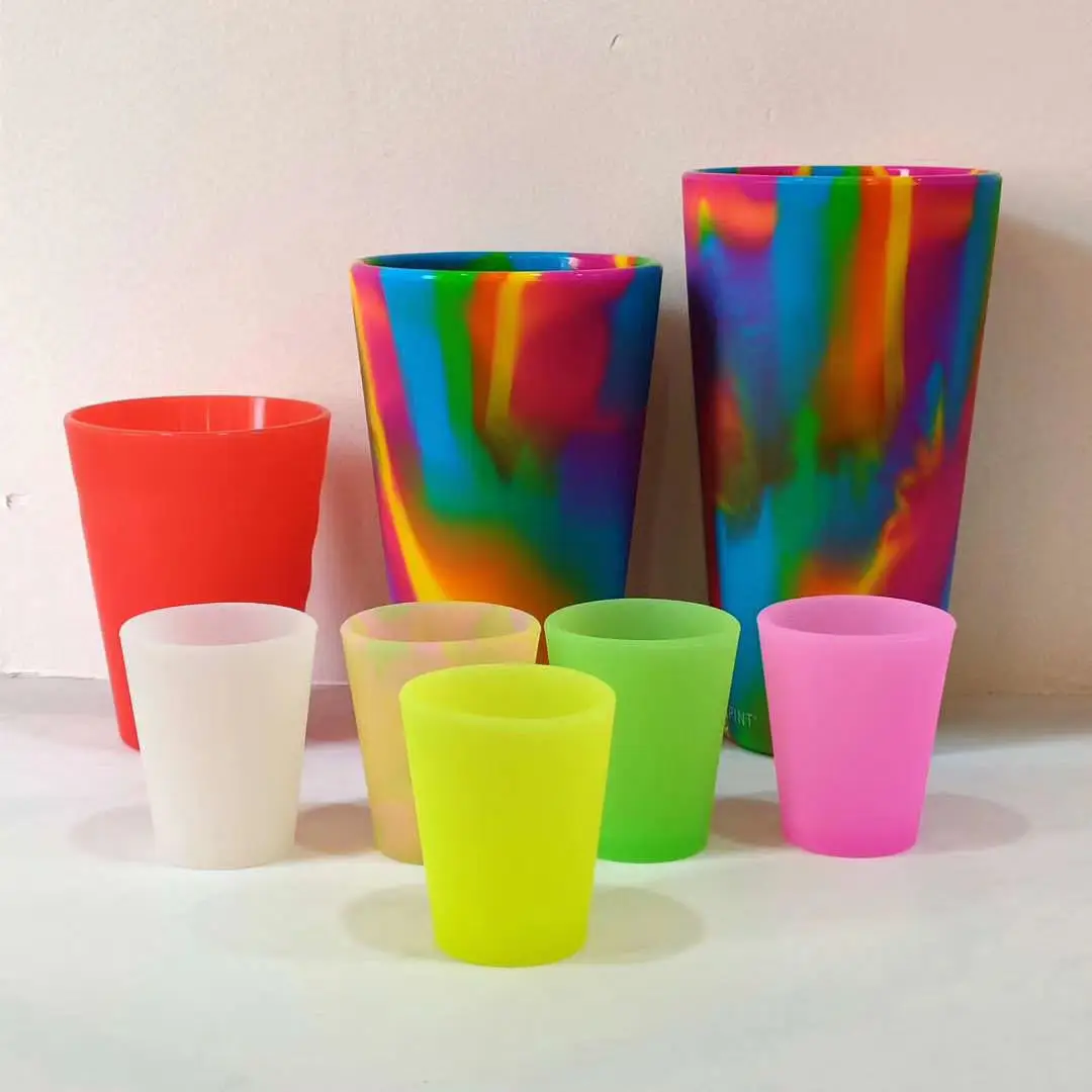 Parties Sports and Outdoors Unbreakable Reusable Durable Shatterproof 16 Ounce Cups Blaze Tie-Dye Silicone Pint Glass Cups