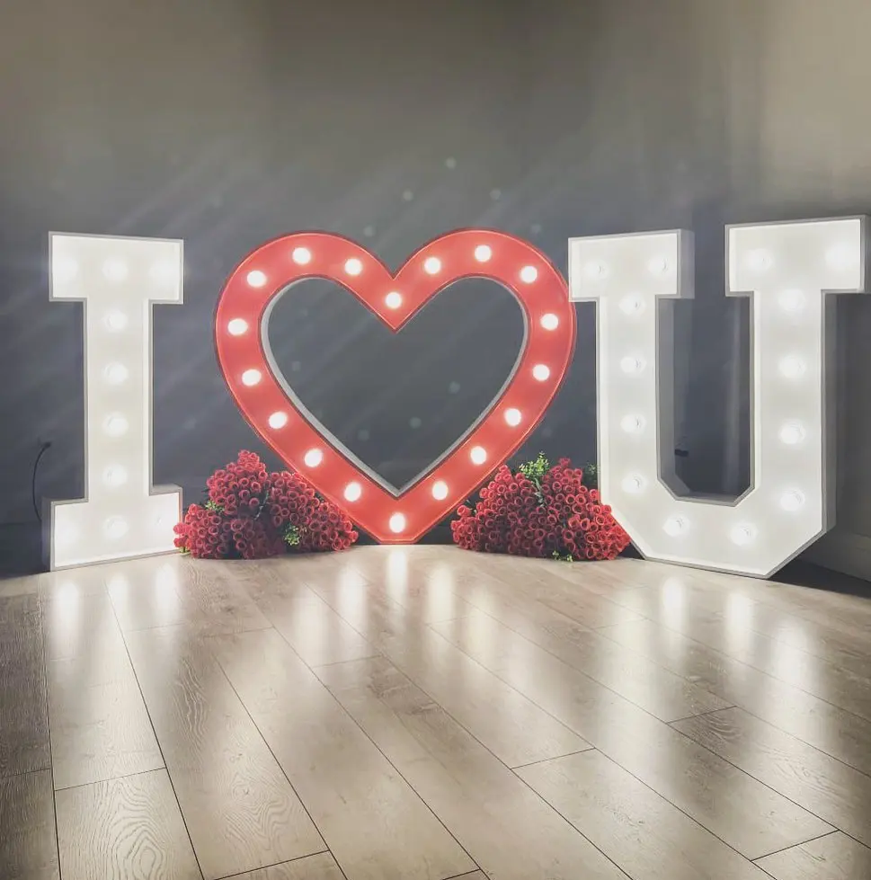 Winbo Customized 3ft 4ft 5ft Waterproof Giant Light Letter Sign NO MOQ Led Light Up lights Marquee Number