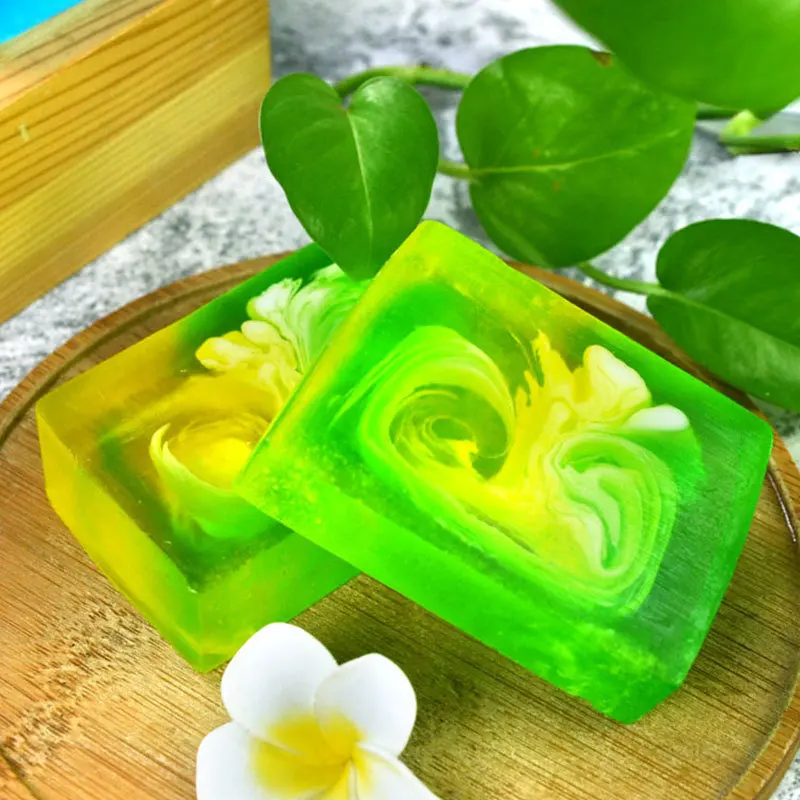 
QQLR Wholesale Price Natural Organic Vegan Skin Lightening Rainbow Soap Essential Oil Body Soap 