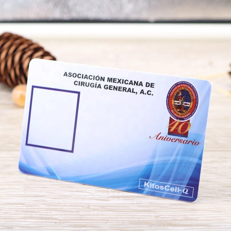 China Professional Factory Wholesale Custom Platinum PVC VIP Numbered Membership Luxury Card