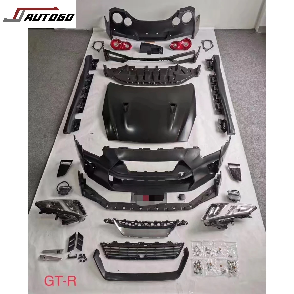 Auto Modification Conversion Body Kit For Nissan GT-R R35 2008-2017 Upgrade to 2018 2019 2020 2021 2022 2023 style assembly