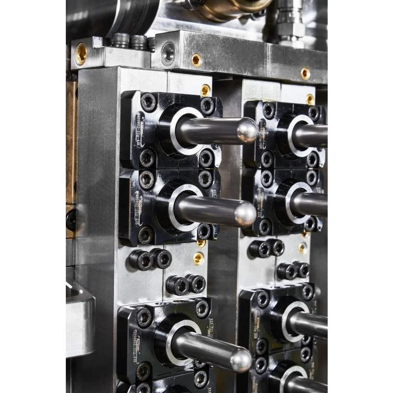 Высокое качество ПЭТ-преформ литейной формы для изготовления обогреваемого литника половина пресс-форм пресс-форма для машины для производства