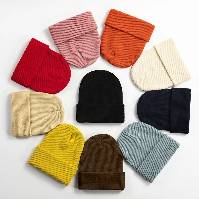 High Quality Winter Plain Dyed Custom Beanie Hat 100% Acrylic Warm Knitted Beanie Custom Logo