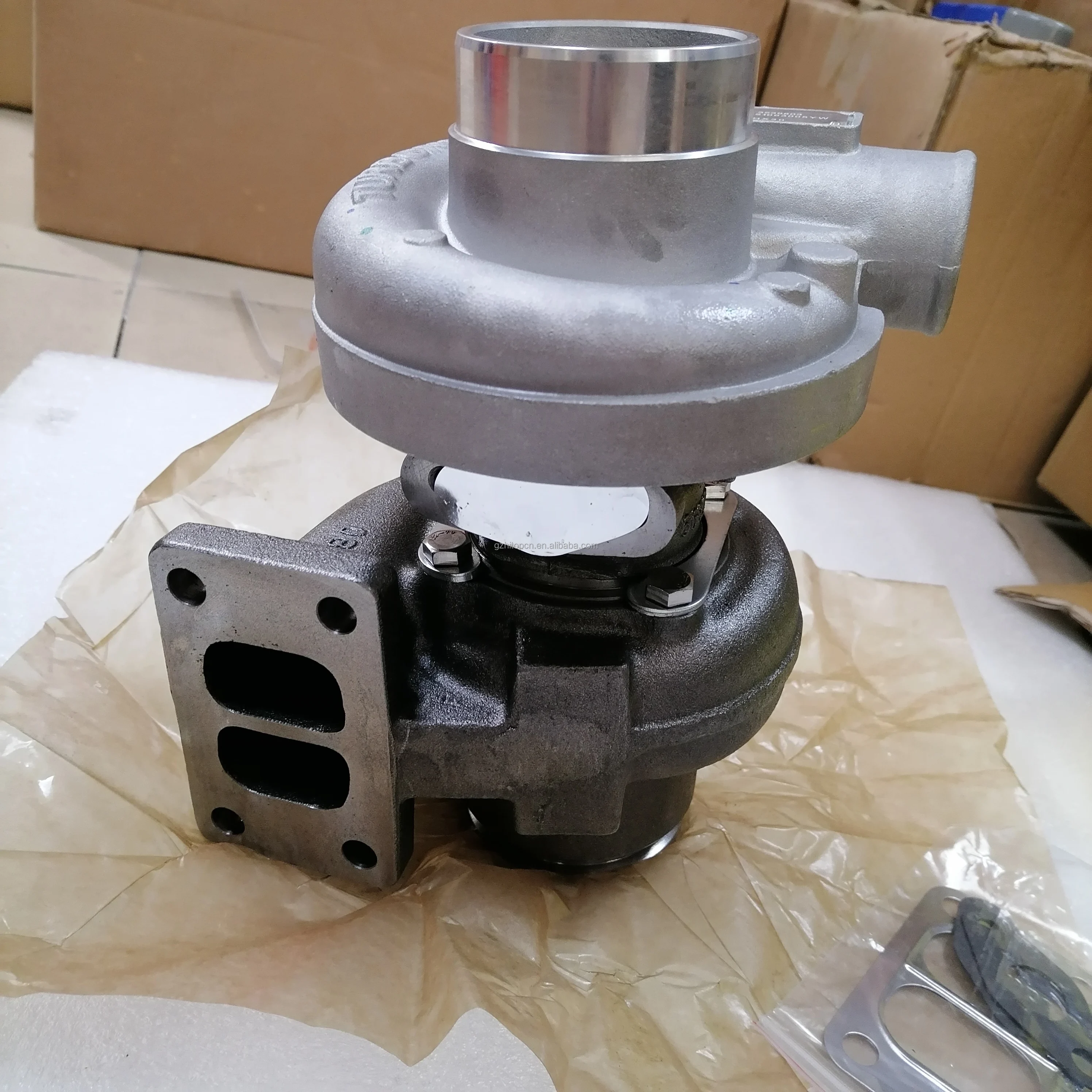 Construction machinery parts HX30 Turbo PC200-6 excavator 4D102 6BT engine turbocharger 3539803 turbo