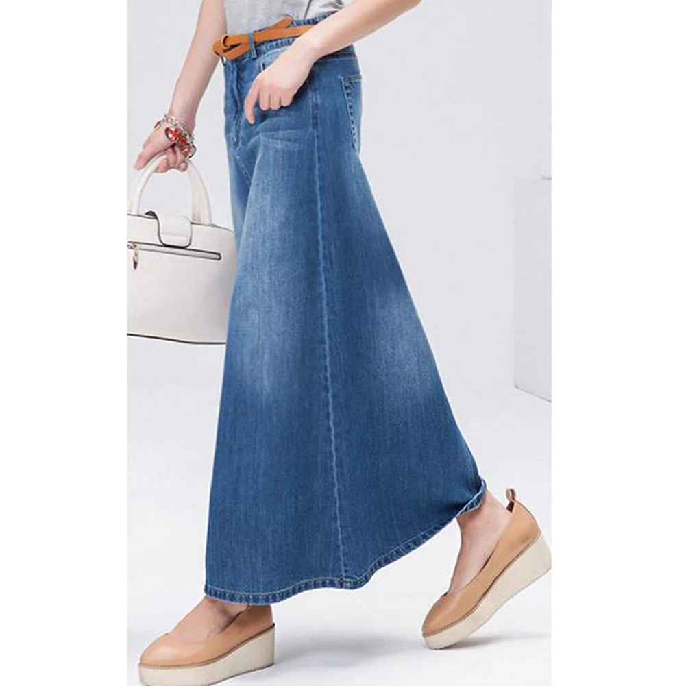 Wholesale Women Elegant Long Jeans Skirt Blue Casual Pocketed Denim Maxi Skirt