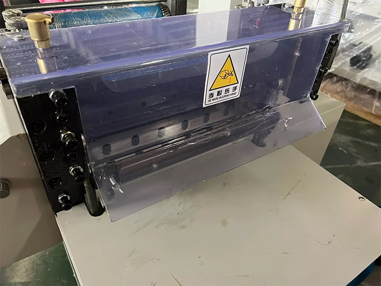 Jingleblue Y-MQ-320 flat die cutting, processing Paper Cutting Machine for sticker label with sheet station