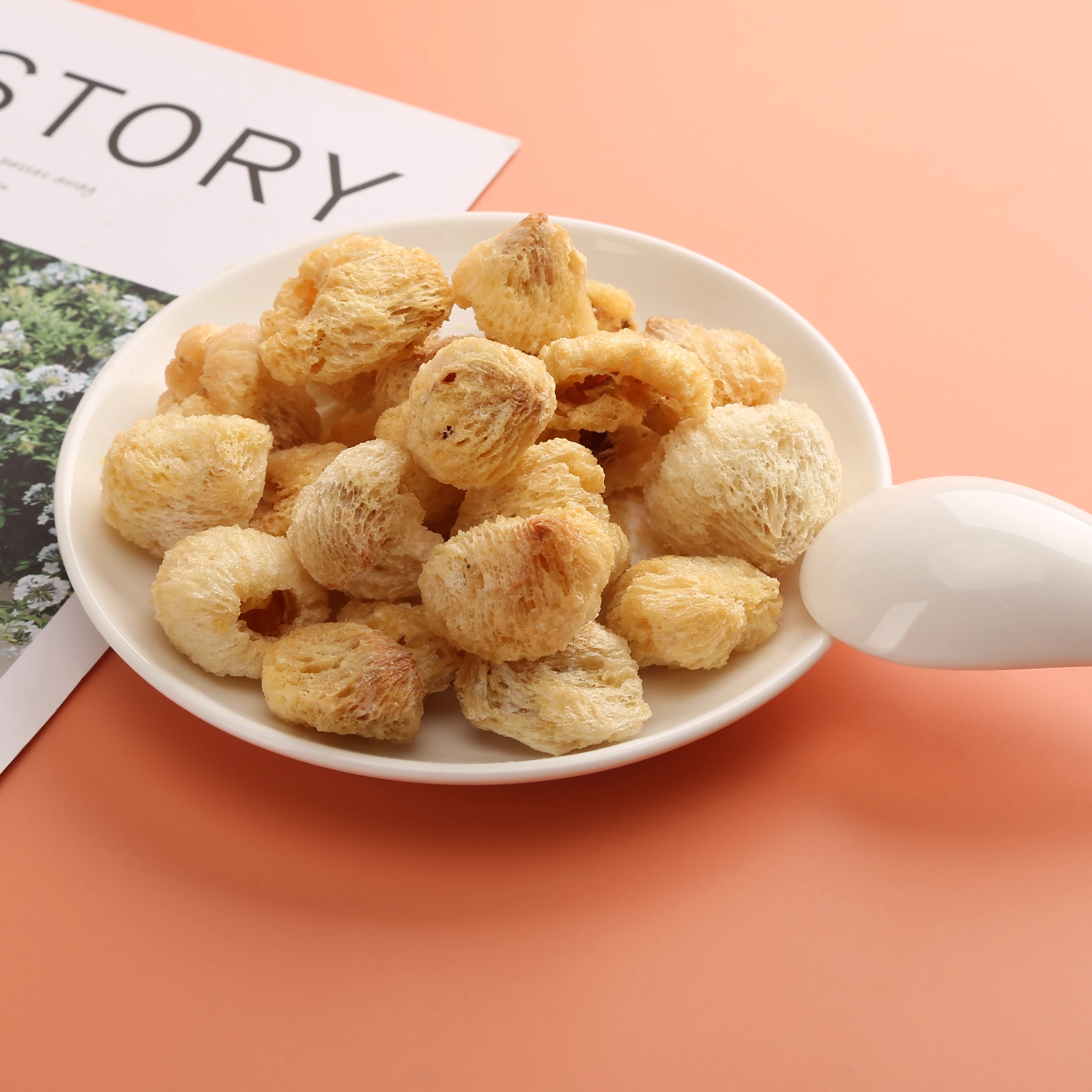 Kosher Certified Dry Litchi Fruit Cocktail Garnish Freeze Dried Lychee Whole