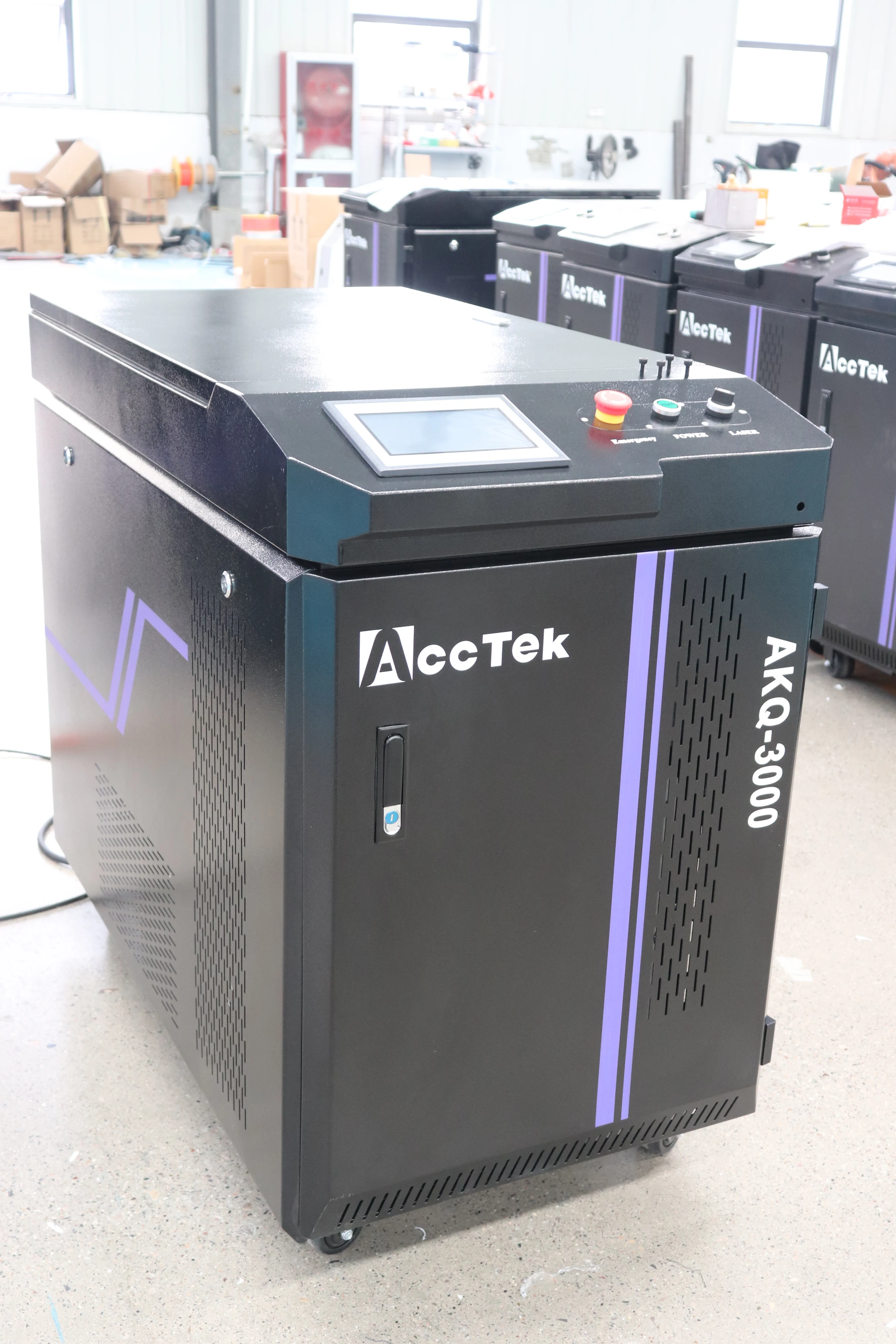 3000w Continuous Fiber Laser Cleaning Machines for Rust Coating Oily stains Paints Varnish Graffiti Removing