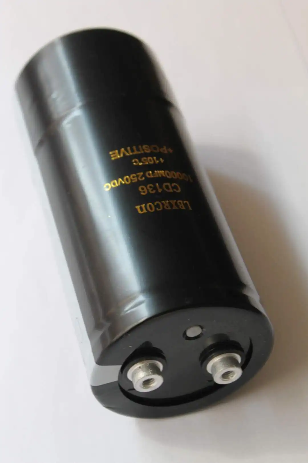 Long lifetime power capacitor  CD 136 Electrolytic Capacitor