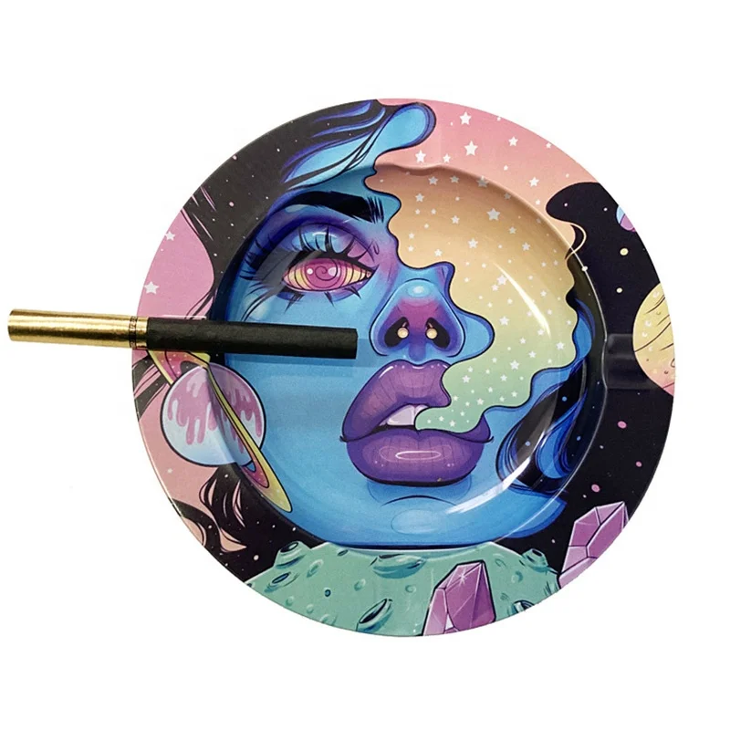 WG180 Customizable Logo Cigarette Around Tin Ashtray Home Creative Bar Printed Custom Portable Cigar Metal ashtray for Smoking