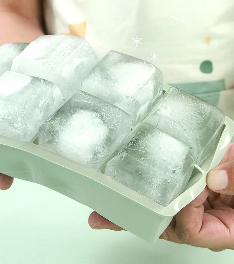 Latest design frozen ice cube ice box, large capacity ice cell mold