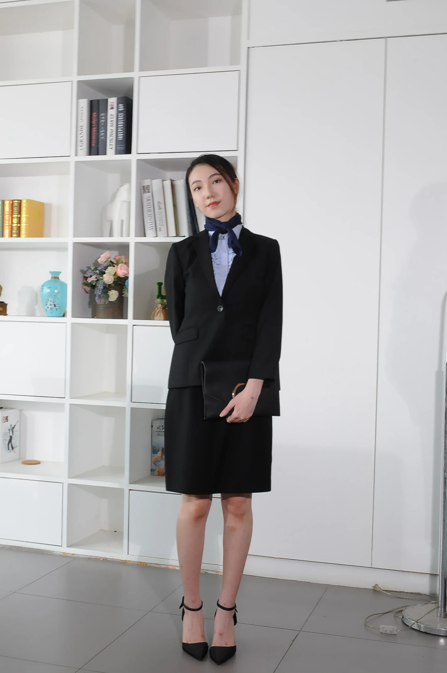 2022 Hot Sale Fashion Design for Women Airlines Uniforms Pilot Uniforms Customized