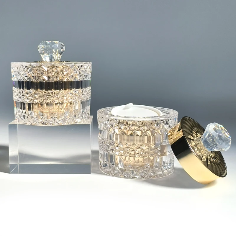 M740 Luxury Elegant Female Cream Cosmetic Container Gloss Transparent Gold Jar 50g Cylinder Shape Acrylic Jar With Inset Lids