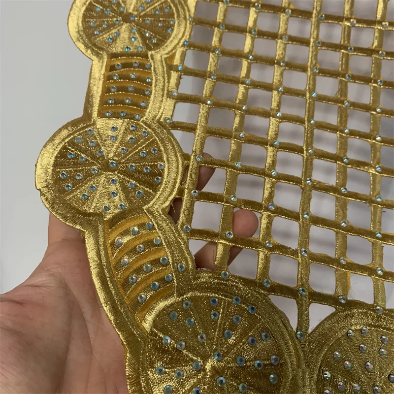 Garment accessory white beaded collar applique / polyester embroidery neck lace collar lace for dress