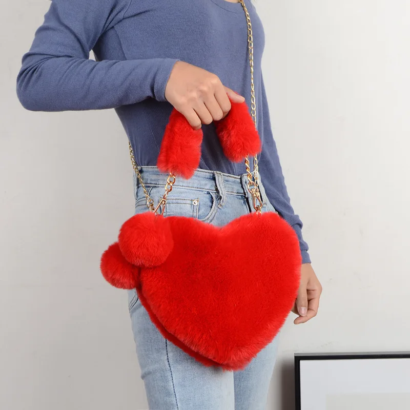 2023 New Fashion Lovely Plush Heart-shaped Bag Female Plush Love Portable Chain Peach Heart Bag Tote Bag for Women