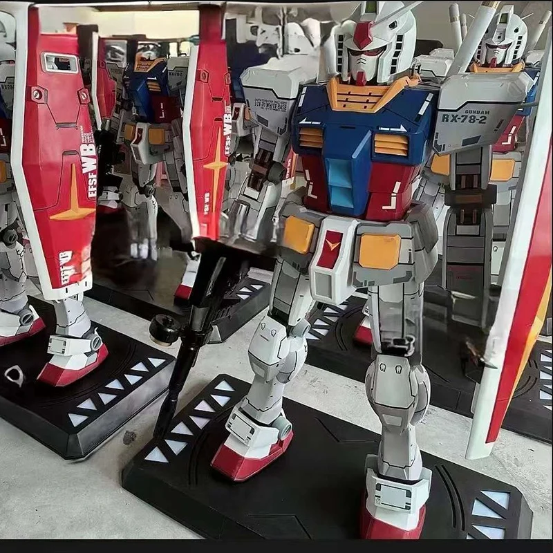2024 Hot Sale Home Decor Life-Size Fiberglass Gundam RX78 Robot Sculpture for Sale