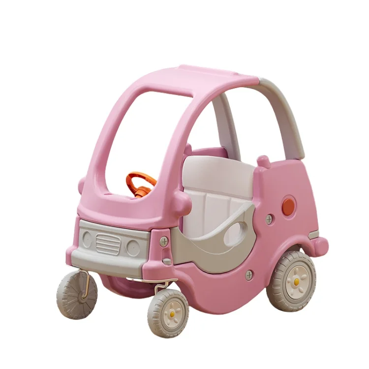 Детский игрушечный автомобиль