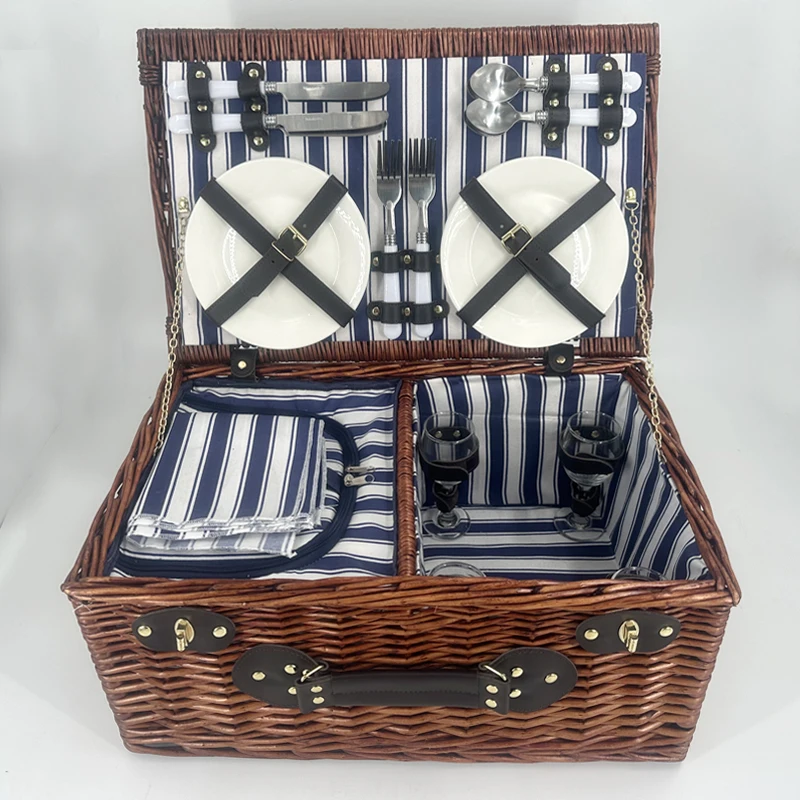 Wholesale Wicker Napkin Holder Water Hyacinth Tissue Box Cover Handwoven Tissue Box Holder with Lid Picnic basket